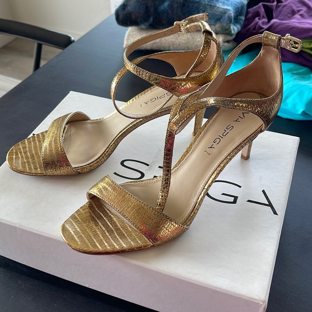 Gold Shoes